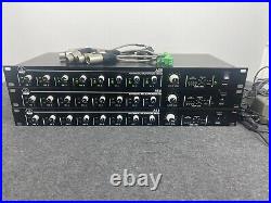 1 x AKG AUTOMATIC MICROPHONE MIXER AS 8 MICROPHONE MIXER