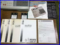 Akai Professional MPC 2000 MIDI Production Center Drum Machine Sampler FedEx