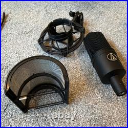 Audio-Technica AT4040 Cardioid XLR Condenser Mic with Shock Mount and pop shield