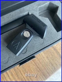 Audio-Technica AT4053b Hypercardioid Condenser Microphone Short Shotgun Mic