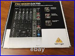 Behringer DJX 750 Mixer