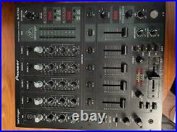 Behringer DJX 750 Mixer