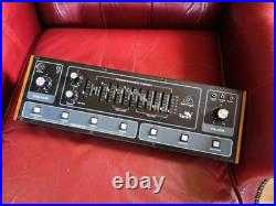 Behringer Toro Analogue Synthesizer Moog Taurus Clone Synth Bass Synthesiser