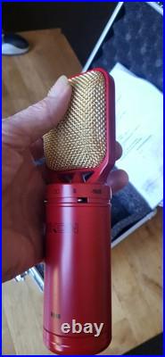 Eikon RM8 Ribbon Studio Microphone