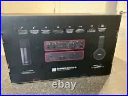 Focusrite Scarlett 2i2 Studio Bundle Audio Interface Mic Headphones & Cable