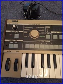 Korg Microkorg Synthesizer and Vocoder Keyboard