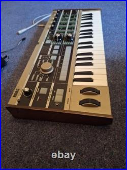 Korg Microkorg Synthesizer and Vocoder Keyboard