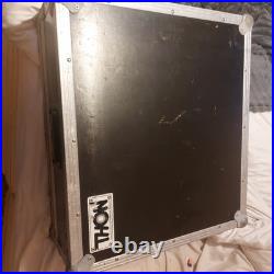 Mackie 16channel mixer