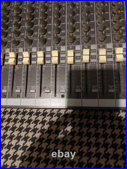Mackie cfx16 mk2 16 channel compact integrated live sound mixer