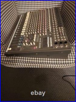 Mackie cfx16 mk2 16 channel compact integrated live sound mixer