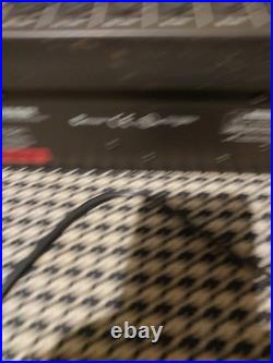 Mackie cfx16 mk2 16 channel compact integrated live sound mixer