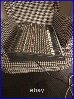 Mackie cfx16 mk2 16 channel compact integrated live sound mixer