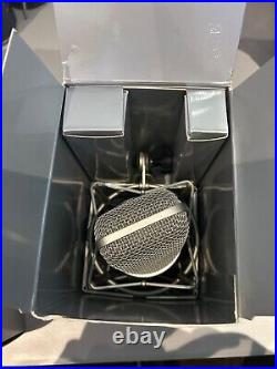 Neumann TLM 49 Large Diaphragm Microphone Set With Shockmount, Nickel