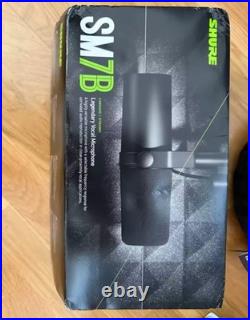 New Shure SM7dB Dynamic Microphone Black Uk Stock
