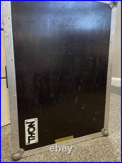 PreSonus 16.4.2 Digital Mixing Desk (with Hard Case)