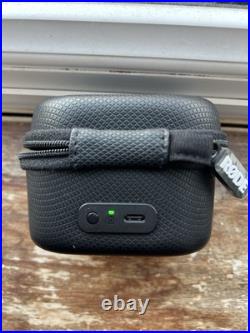 RODE Wireless Pro Microphones With Transmitter + 1 Cable, Charging Case