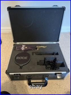 Rode NT1 Condenser Microphone withOriginal Box + Thomann Hard Case