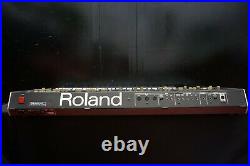 Roland Jupiter-6 Vintage Classic Vintage Analogue Synthesiser Serviced 240V