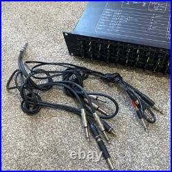 Roland M-12E Mixer Rack Mount with 12 inputs With Mixer Cables Free Postage