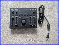 Roland VT-4 Vocal Multi-Effects Processor
