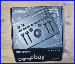 Roland VT-4 Vocal Multi-Effects Processor