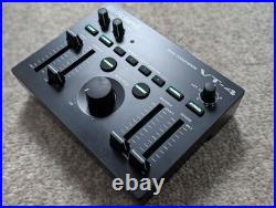 Roland VT-4 Vocal Multi-Effects Processor