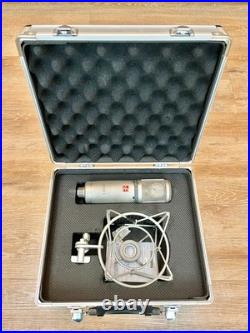 SE Electronics SE2200A Condenser Microphone Case & Shockmount, awesome condition
