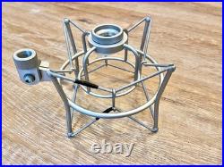 SE Electronics SE2200A Condenser Microphone Case & Shockmount, awesome condition