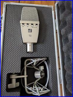 SE Electronics T2 Large Diaphragm Multi pattern Condenser Studio Microphone