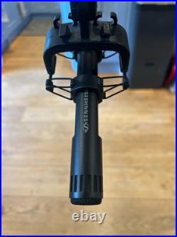 Sennheiser MKH 40 P48 RF Condenser Supercardioid Microphone