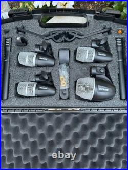 Shure Drum Microphone Kit. 3 X PG56, 1 XPG52, 2 X PG81, 5X XLR Cables & Case Shure Drum Microphone Kit. 3 X PG56, 1 XPG52, 2 X PG81, 5X XLR Cables & Case