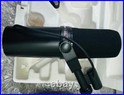 Shure SM7B Cardioid Dynamic Vocal Broadcast Microphone Sealed in box Black