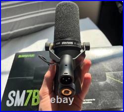 Shure SM7B Cardioid Dynamic Vocal Broadcast Microphone Studio Podcast XLR Cable