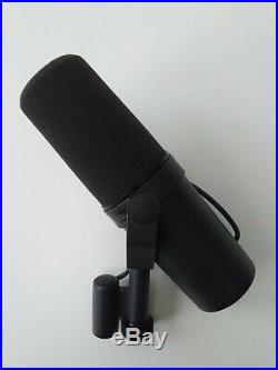 Shure SM7B Cardioid Dynamic Vocal Microphone Excellent Condition