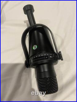 Shure mv7 plus professional for broadcast