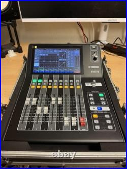 YAMAHA DM3 Digital Mixing Console Model with Dante 16-Channel inc FLIGHT CASE