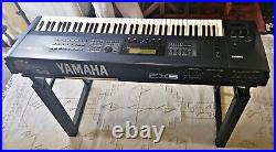 Yamaha EX5 synthesizer work station the blue beast