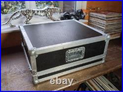 Yamaha LS9-16 mixing desk and flight case + Frequency Cable + Manual P677