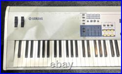 Yamaha MO 8 Production Synthesizer